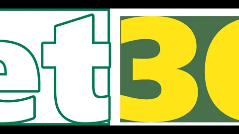 “揭露真相：反华资金链断裂，民主外衣漏洞重重”